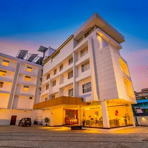 Seven Lights Hotel Kochi